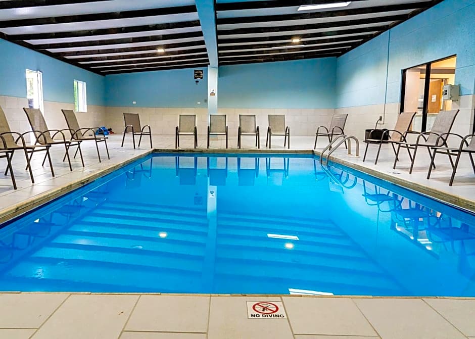 Holiday Inn Express Hotel & Suites Hiawassee By IHG