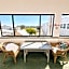 Geraldton Shoreline Lodge