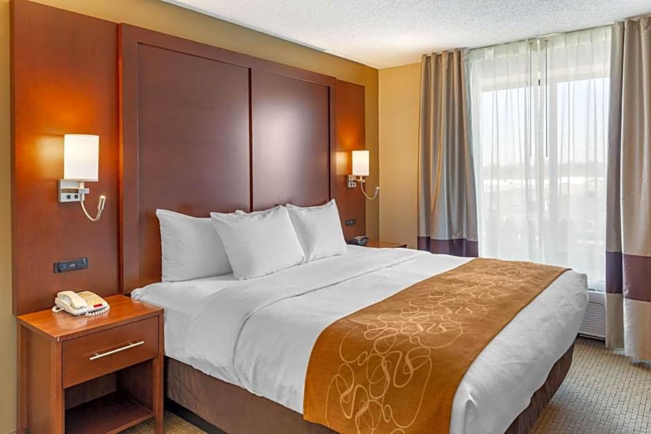 Comfort Suites Lancaster Amish Country