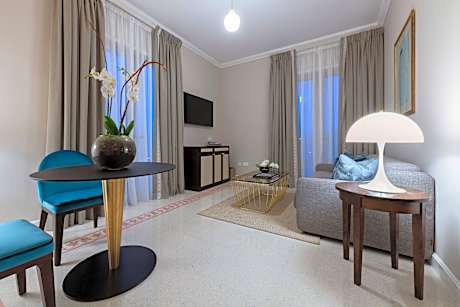Valletta Suite with Balconies