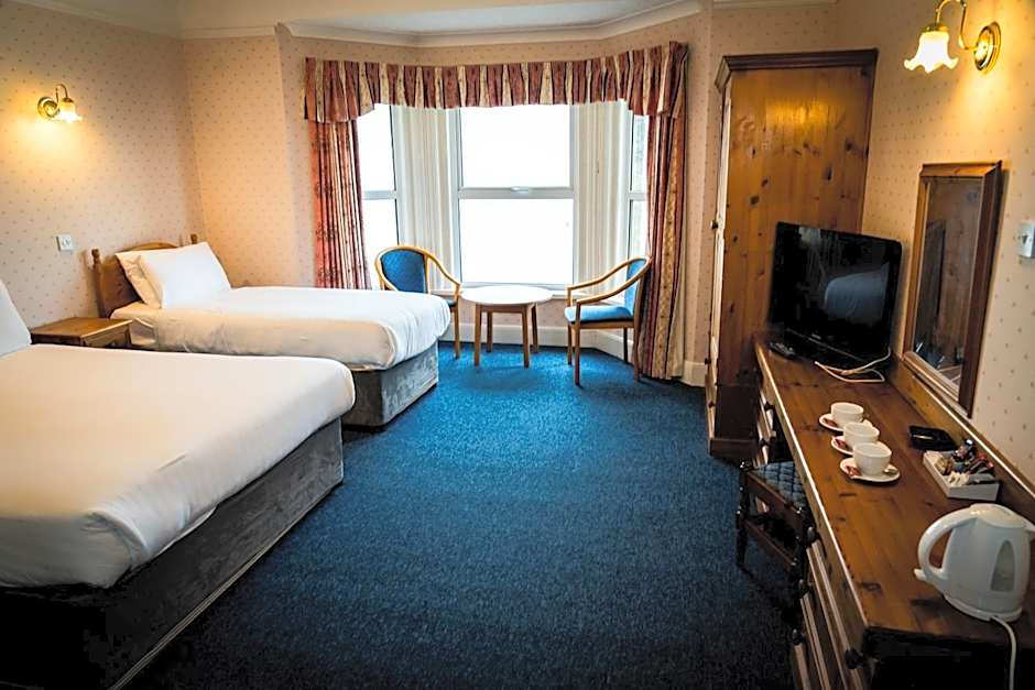 Channel View Hotel