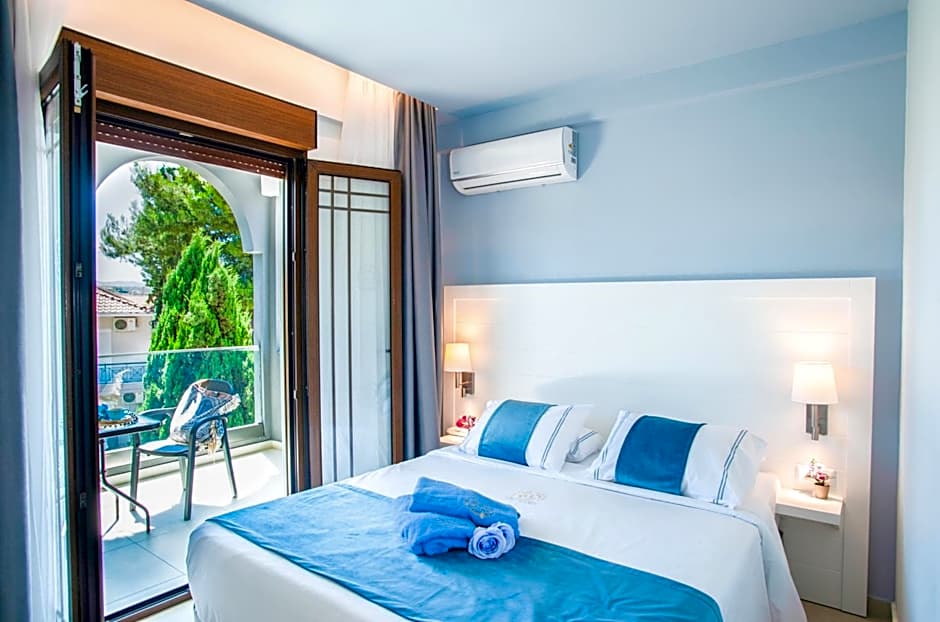 Acrotel Lily Ann Village