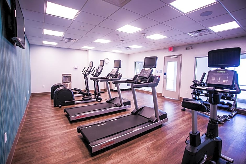 Holiday Inn Express and Suites Rehoboth Beach By IHG