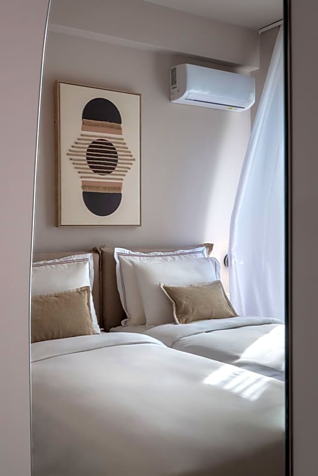 Num Suites & Lofts Athens