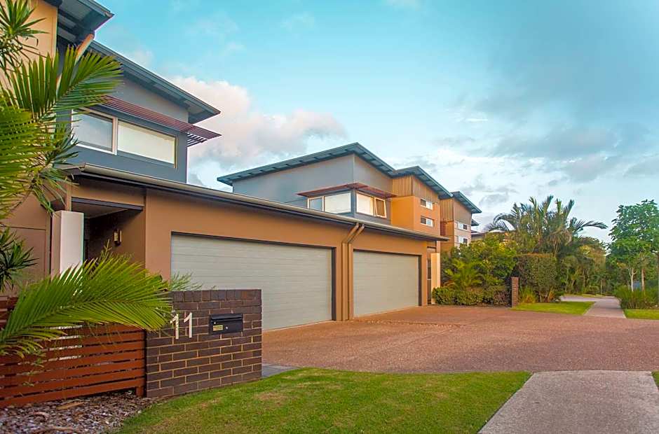 Quarterdecks Retreat