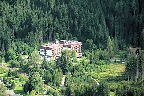 Alpenhotel Weitlanbrunn