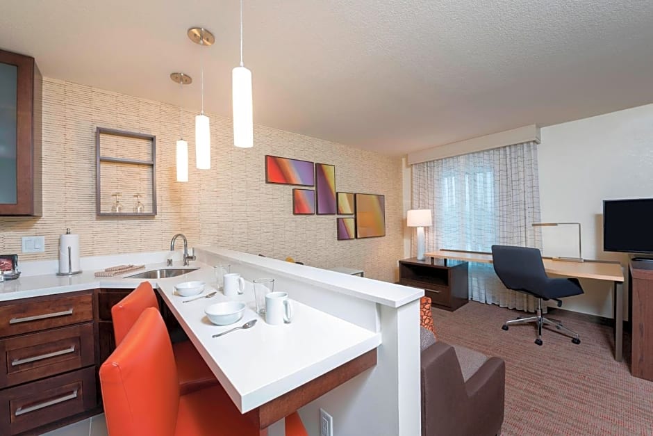 Residence Inn by Marriott Green Bay Downtown