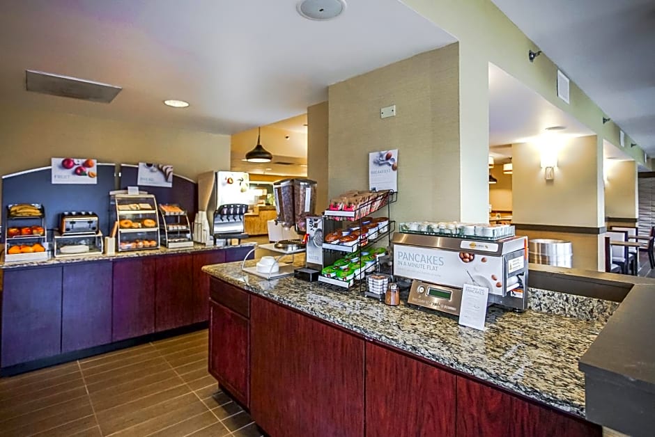Sleep Inn & Suites