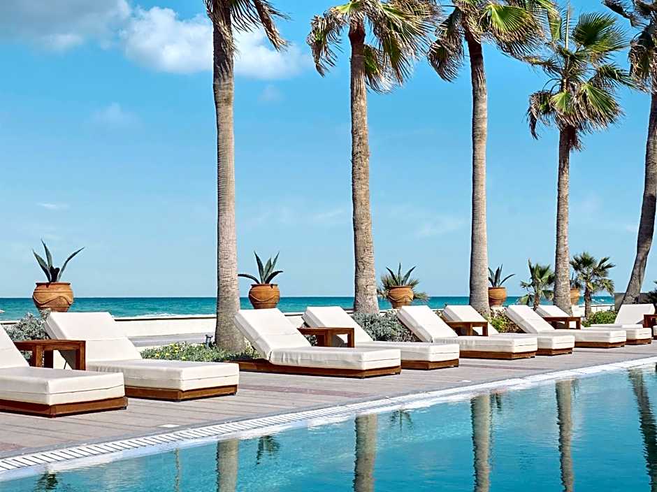 Grecotel Plaza Beach House