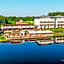 Riverside Hotel