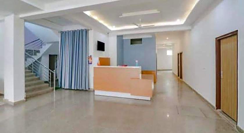 Hotel Soho by OYO Rooms – Noida, DC