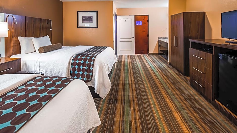 Best Western Plus Gen X Inn