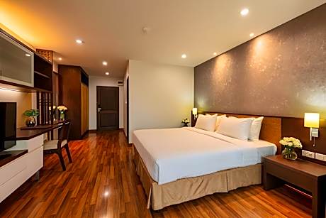 The Grand Napat Serviced Apartment