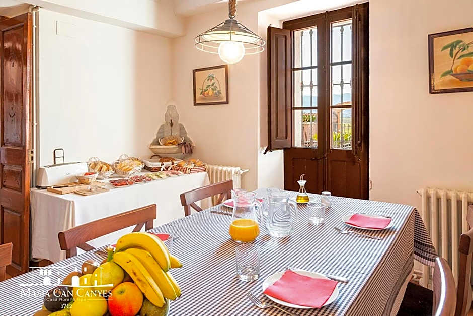 Masia Can Canyes & Spa