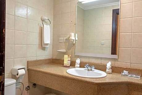 Economy Quadruple Room