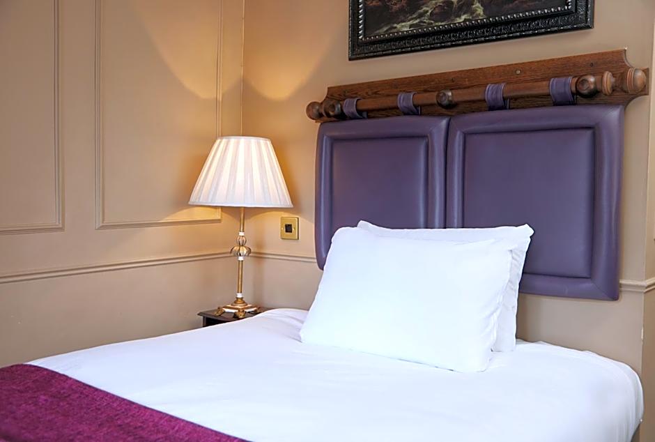 Cock Hotel by Greene King Inns