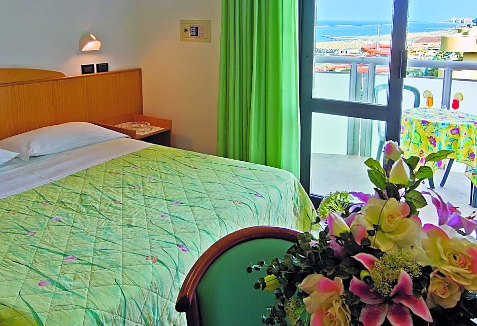Little Hotel