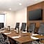 Hampton Inn and Suites by Hilton Windsor