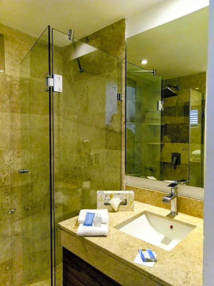 Hotel Calypso Cancun