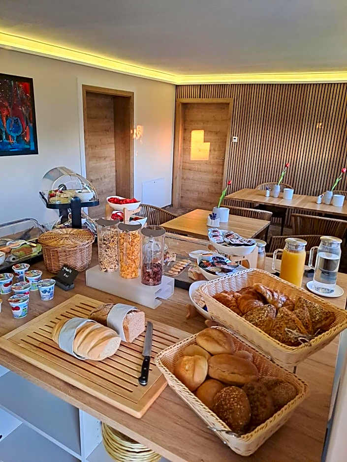 Hotel Rhin Inn