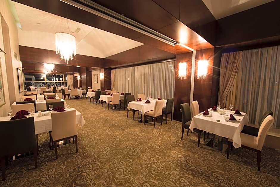 QafqaZ Baku City Hotel & Residence