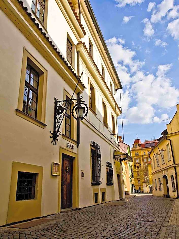 Pytloun Old Armoury Hotel Prague, Stara Zbrojnice
