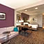 La Quinta Inn & Suites by Wyndham Chattanooga - Lookout Mtn