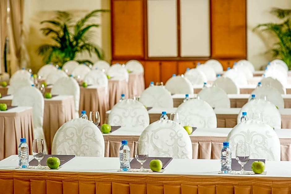 Hai Phong Harbour View Hotel