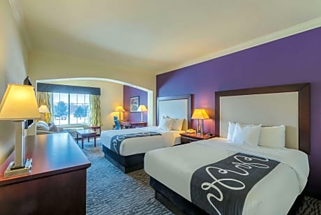2 Queen Beds Mobility/Hearing Accessible Room Non-Smoking