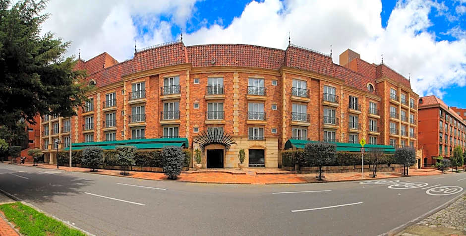 Hotel Windsor House Inn By GEH Suites