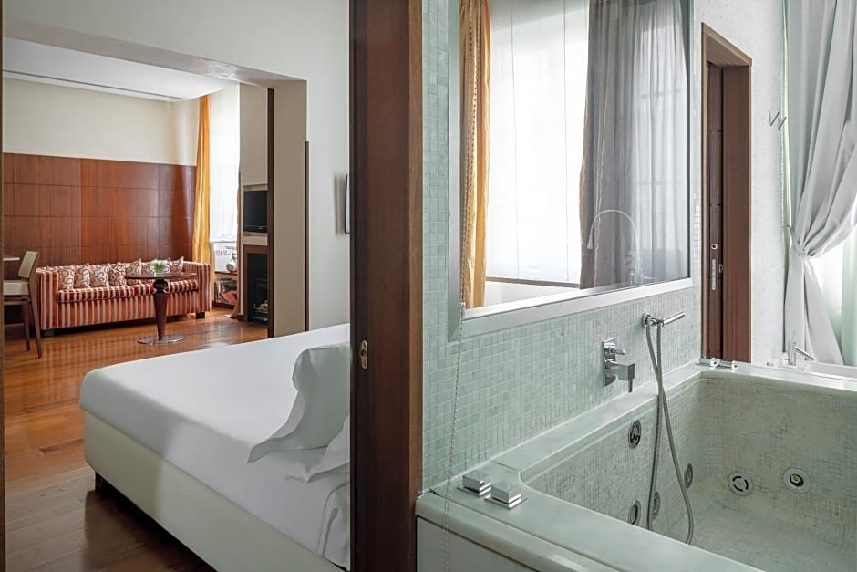 Ricasoli Firenze Luxury Apartments | UNA Esperienze