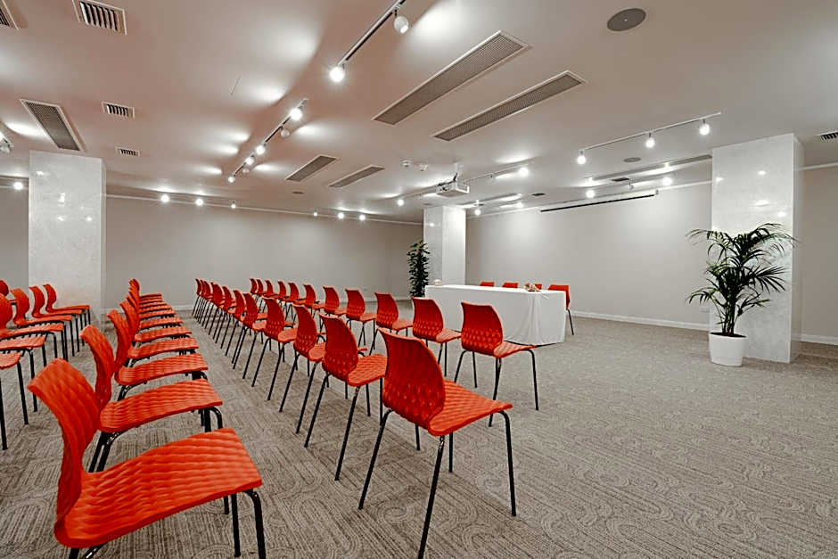 Seaview Hotel - Adults Only 16 Plus