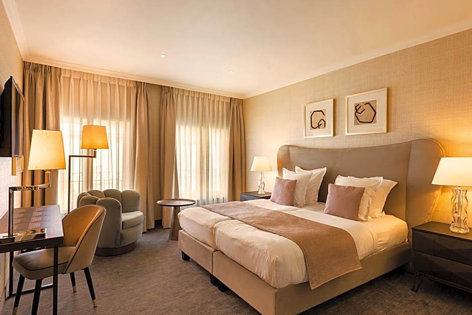 Dukes' Arches Brugge Adults only