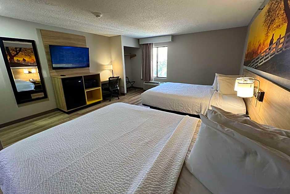Days Inn by Wyndham Tulsa Central