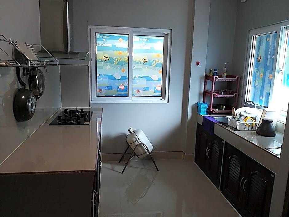 บ้านทะเลอิ่มเอม Bann Talay Im eimm