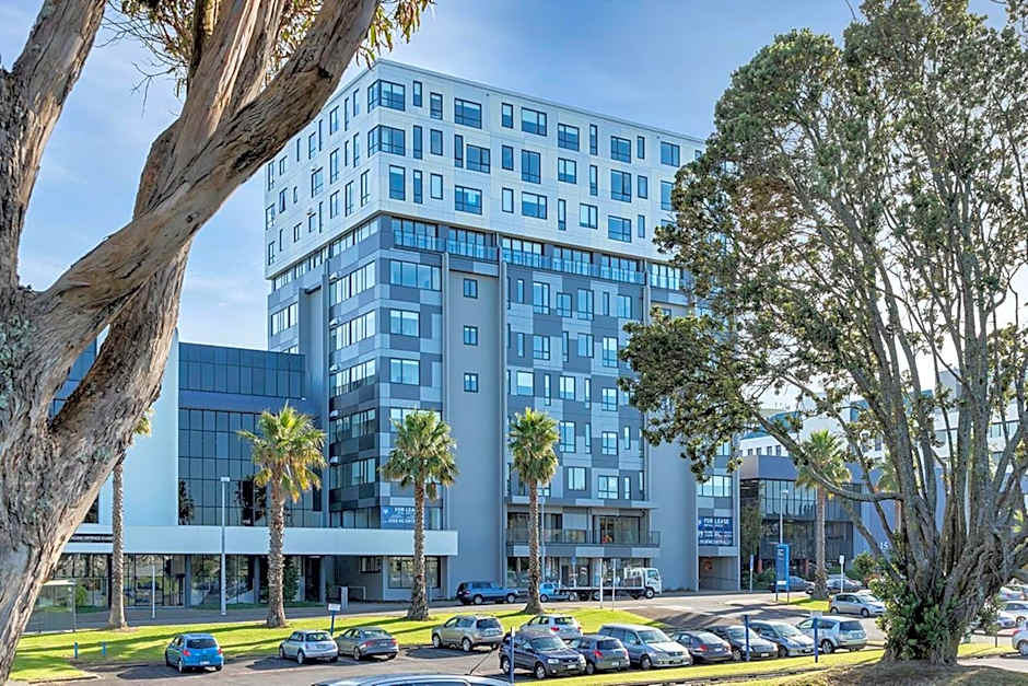 MCentral Hotel Manukau