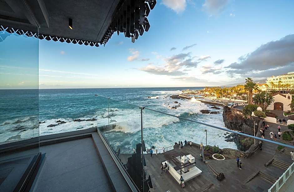 Silken Saaj Maar - Adults Only