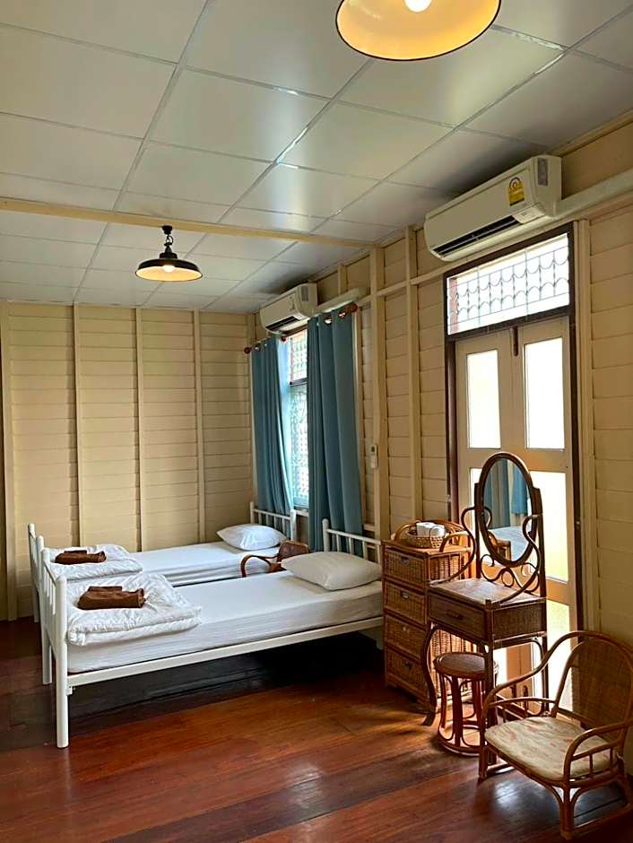 อยู่แพ PaeStay อุทัยธานี