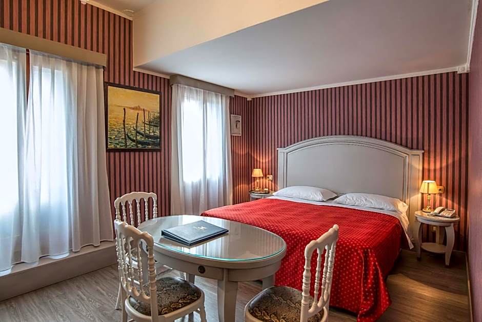 Hotel La Fenice et Des Artistes