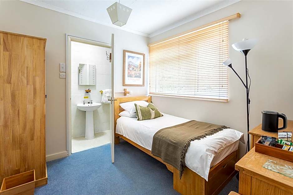 Avoncourt Lodge