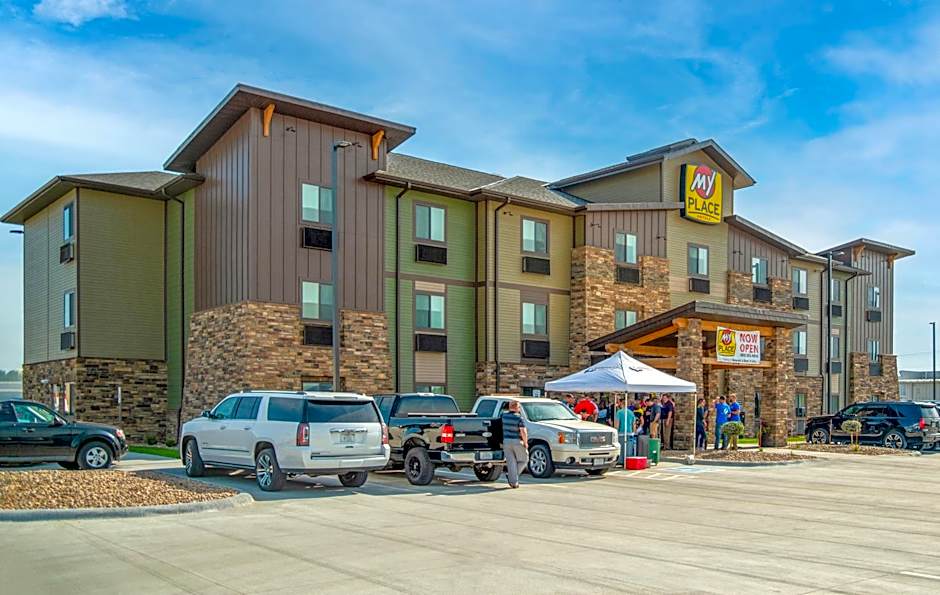 My Place Hotel-Hastings, NE