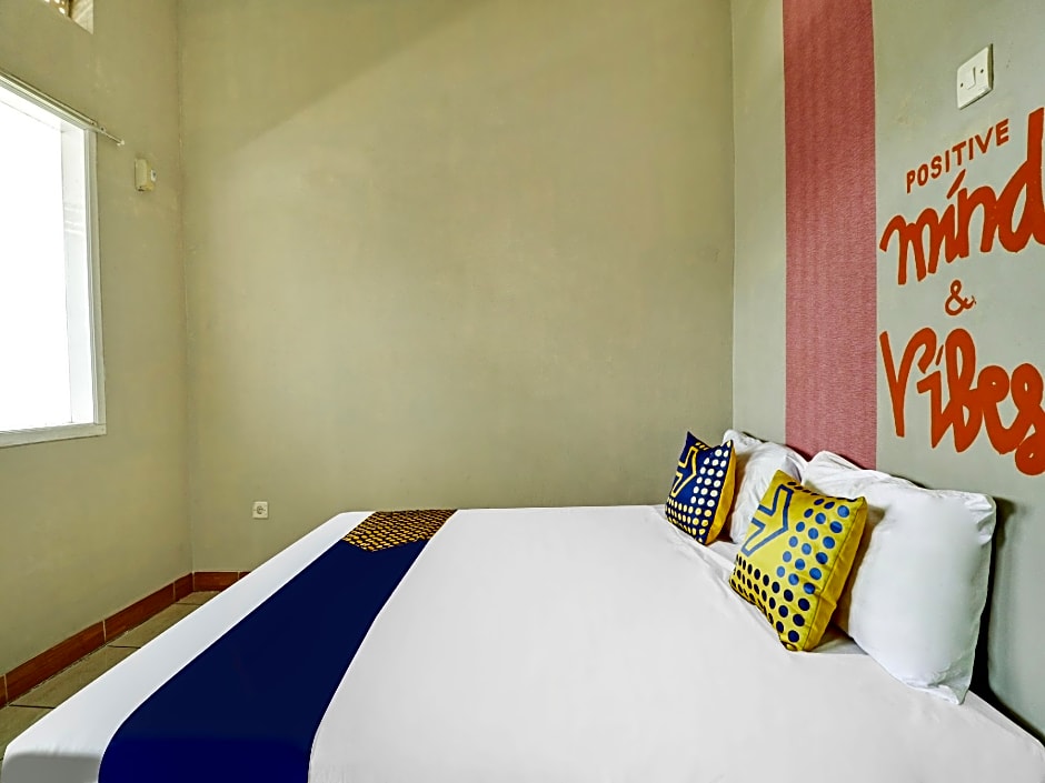 SPOT ON 91135 Hanami Syariah