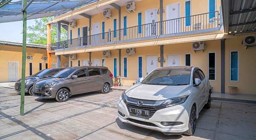 RedDoorz Syariah @ Winong Nganjuk