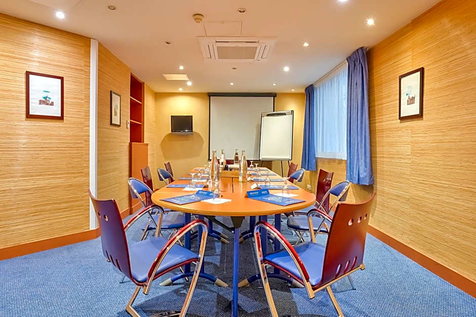 Campanile Paris 14 - Maine Montparnasse