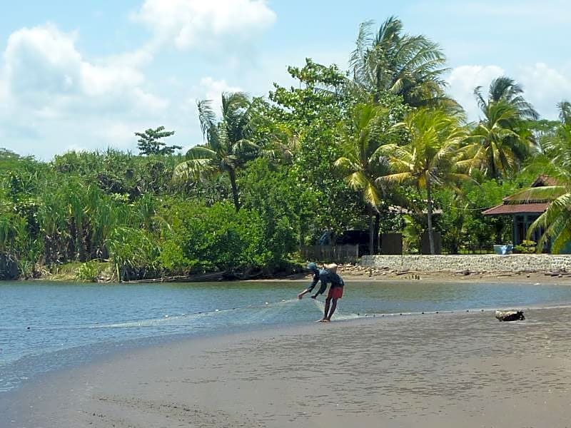 Java Lagoon Hotel