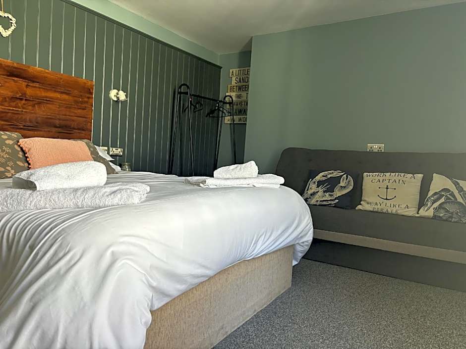 The Golden Lion Hotel