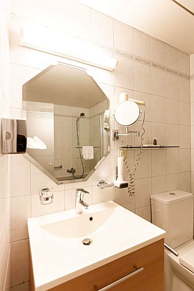 Das Reinisch Just Rooms