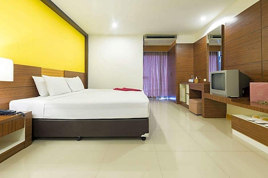 The Legacy Convention Hotel