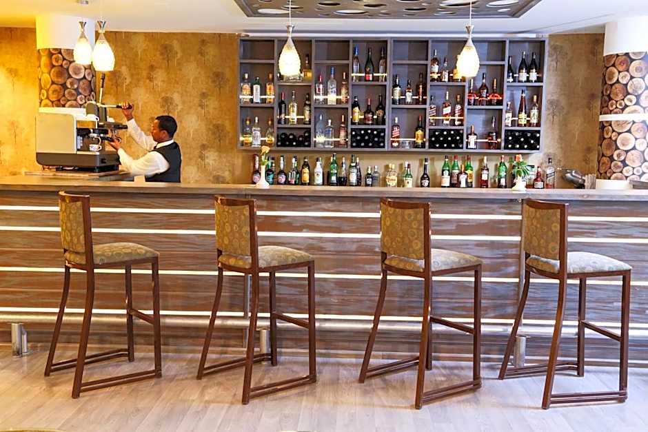 Jupiter International Hotel - Cazanchis