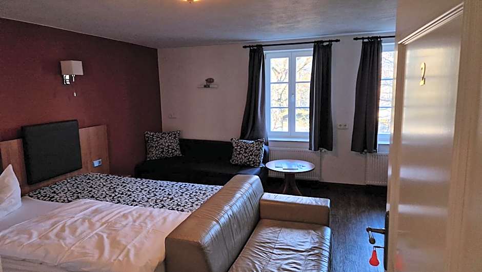 Hotel Garni Demmel & Cie